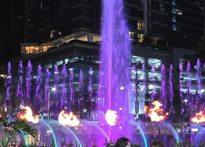 Explore Mitsukoshi Uptown Bgc, Large Tv, Fast Wifi *