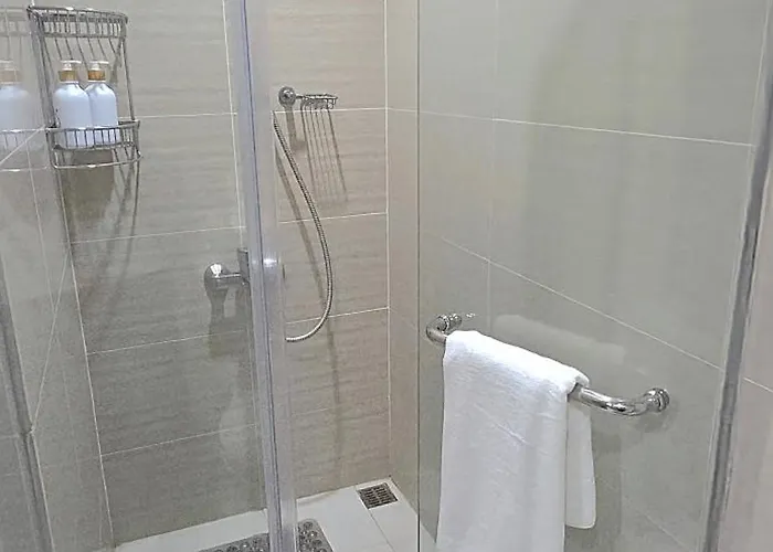 Explore Mitsukoshi Uptown Bgc, Large Tv, Fast Wifi Manila